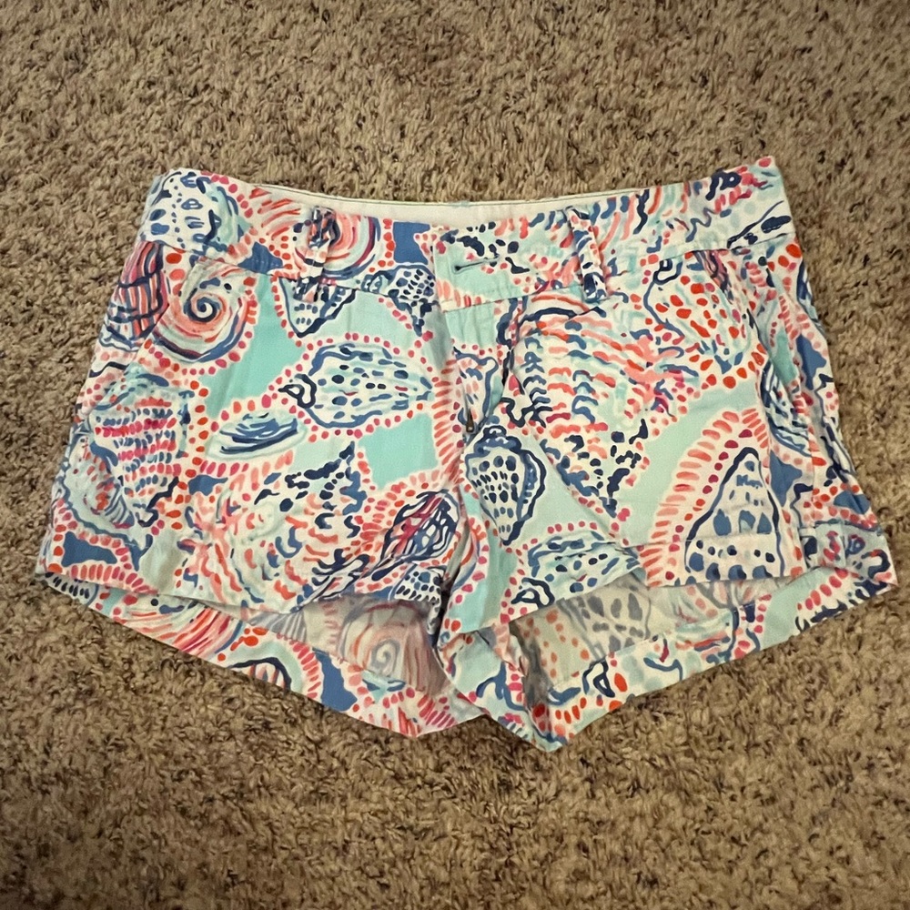 Lilly Pulitzer Walsh Short-Shell Me About It